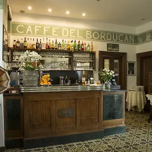 מלון Al Borducan Boutique (adults Only), וארסה
